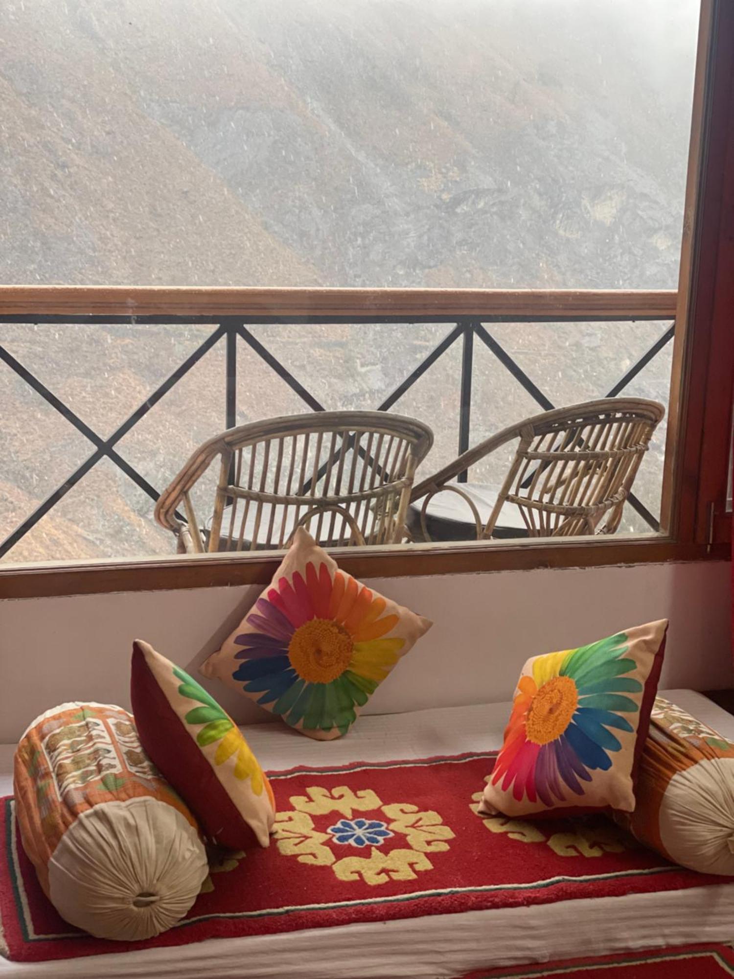 Himalayan Abode Joshimath Apartment Exterior photo